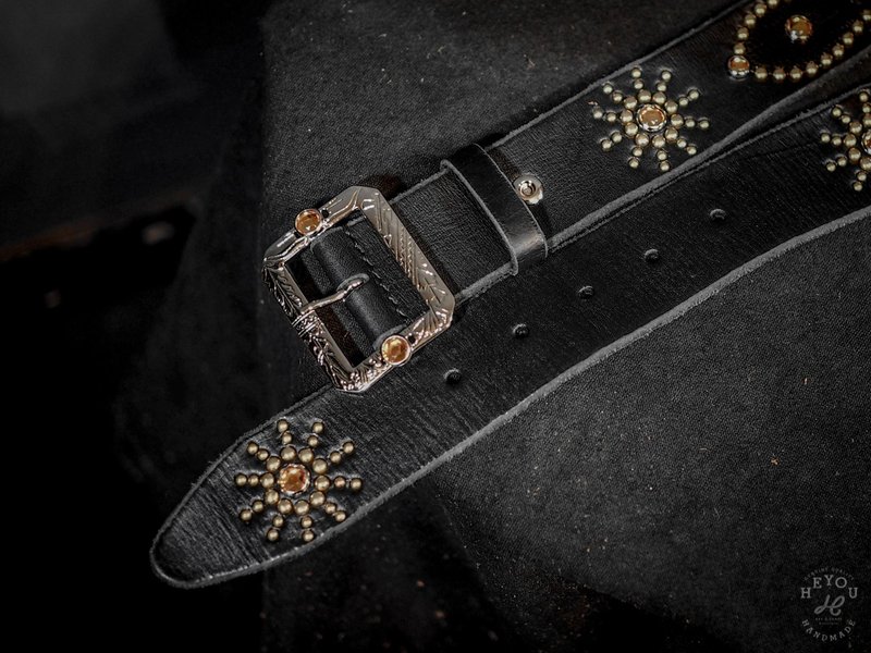 Western Special Leather Belt Western style studded leather belt - เข็มขัด - หนังแท้ สีดำ