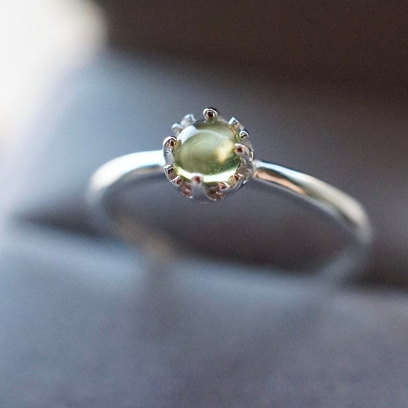 ITS-R104【925銀・寶石戒指・橄欖石・Peridot 】925銀戒指。 - 戒指 - 寶石 綠色