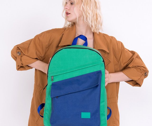 Primary color block outlet backpack