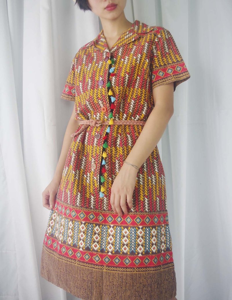 Treasure Hunting Antiques - African Print Colorful Fringe Cotton Dress - ชุดเดรส - ผ้าฝ้าย/ผ้าลินิน หลากหลายสี