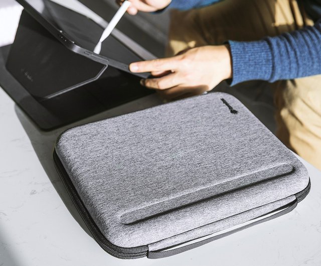 iPad Pro (スペースグレー) tomtocケース付き iPad Pro (スペースグレー) tomtocケース付き iPad Pro