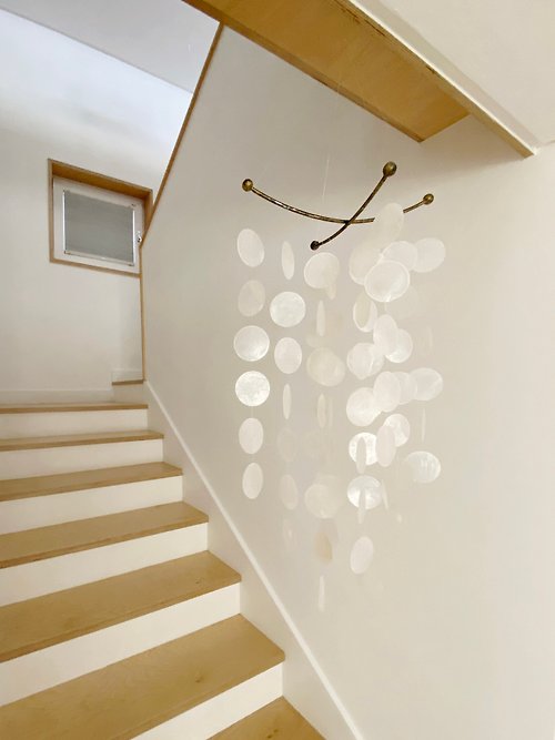 HO’ USE PRE-MADE | Norwegian Forest_White(S) Circle | Shell Wind Chime Mobile | #0-337