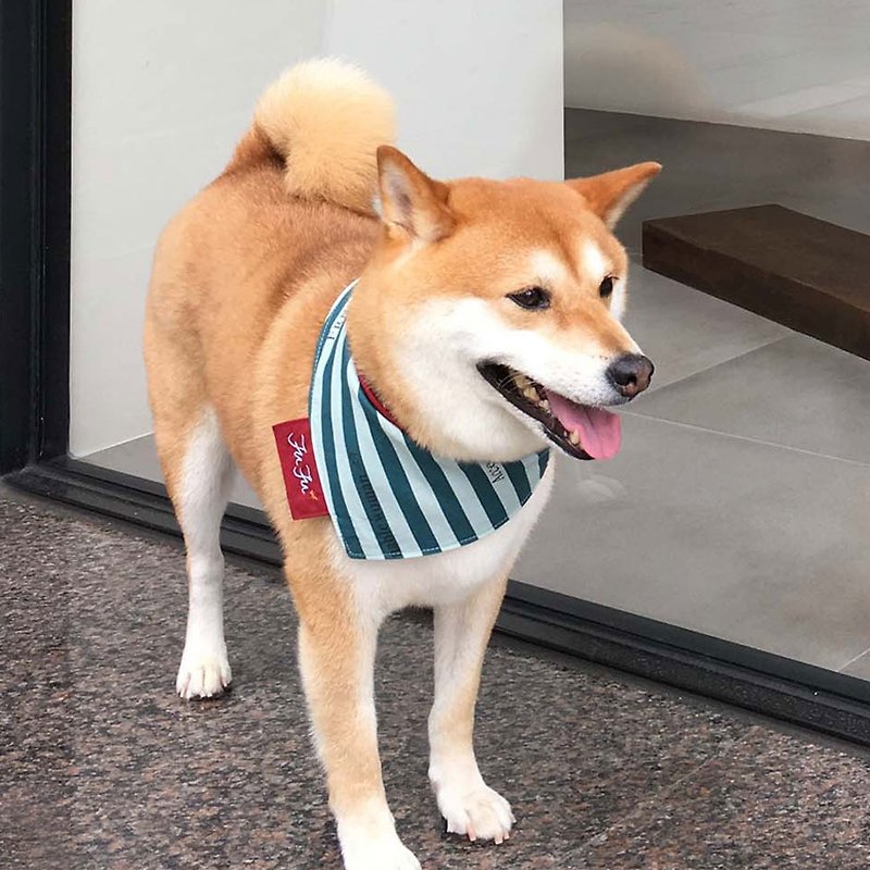 Dog exclusive name scarf - custom (medium dog) - blue stripes - ปลอกคอ - ผ้าฝ้าย/ผ้าลินิน สีน้ำเงิน