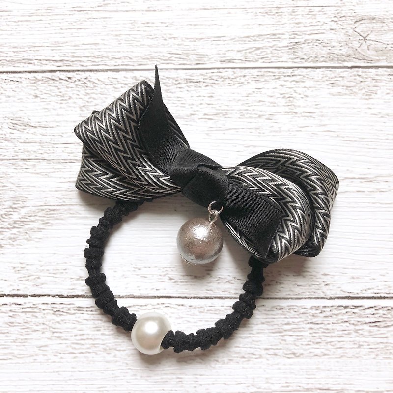 Fashion bow hair bundle / ochre black - Hair Accessories - Other Materials Black