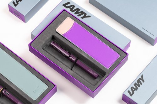 LAMY TAIWAN 官方旗艦館 【雷雕刻字】LAMY鋼珠筆 限量單入筆套禮盒/SAFARI 2024-黑莓紫