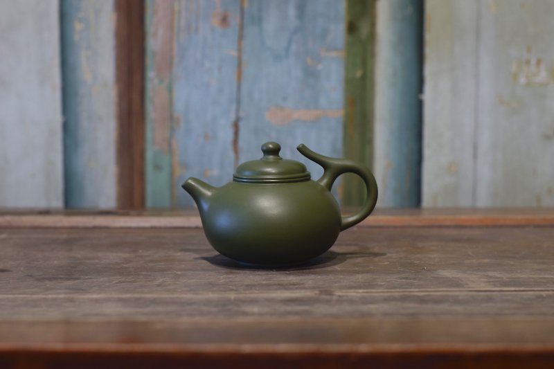 No.2 Anti-slip Teapot - Teapots & Teacups - Pottery Orange