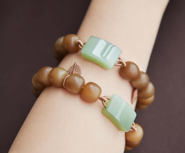 天然石　新疆和田玉 若水三千】天然和田玉新疆且末糖玉俄料頂級粉青手牌手串山木手作