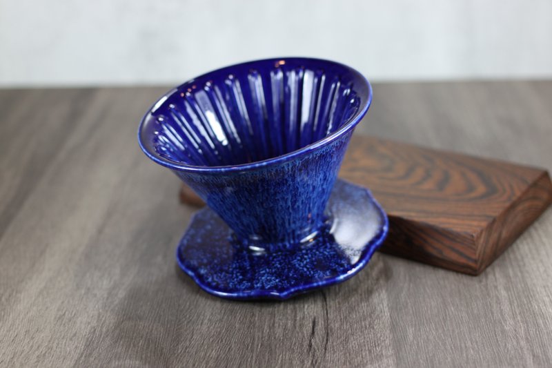 【偉大的媽媽】葉師傅試釉版 自然釉咖啡濾杯 V50 鶯歌燒 孤品 - 咖啡壺/手沖壺 - 瓷 