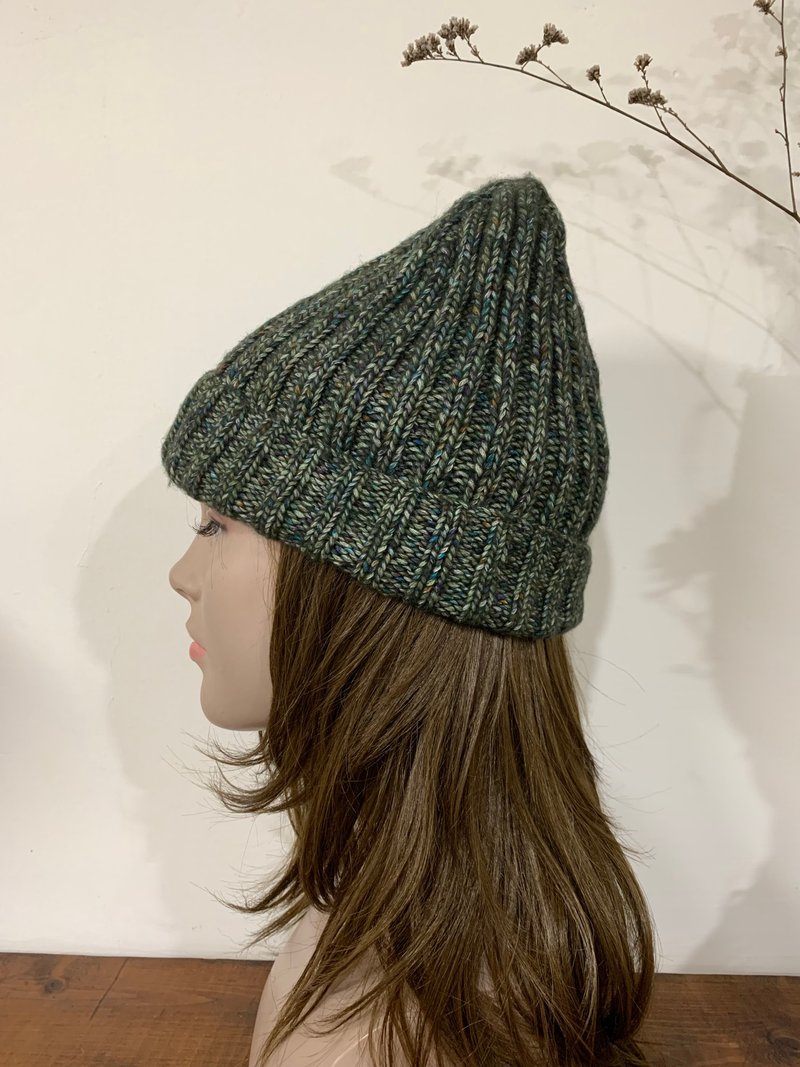 Personalized peaked fur hat series. . Elf hat. forest green. Chestnut fur hat. - Hats & Caps - Wool 