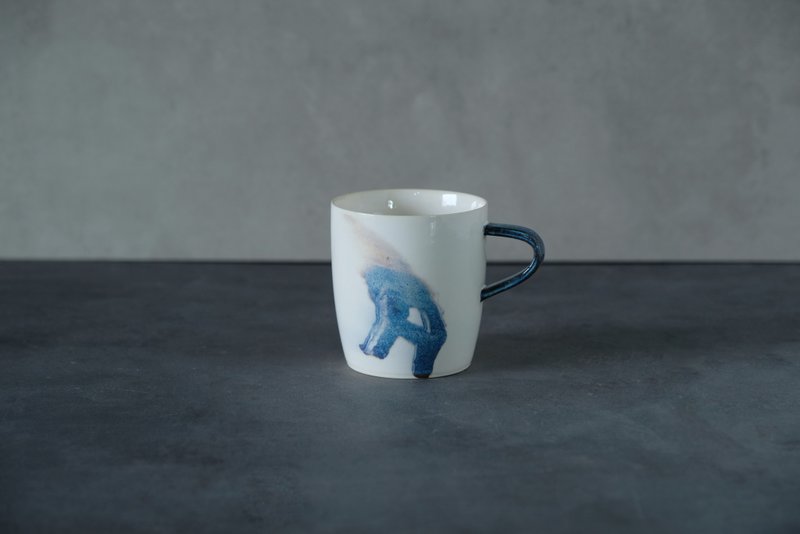 A_coffee cup - Mugs - Porcelain White