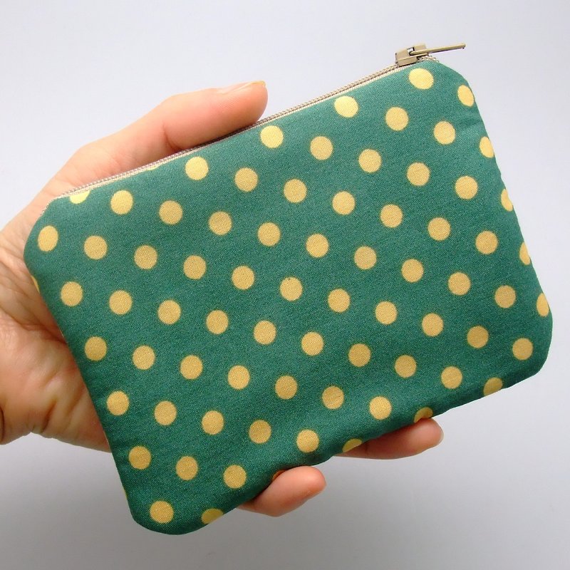 Zipper pouch / coin purse (padded) (ZS-119) - กระเป๋าใส่เหรียญ - ผ้าฝ้าย/ผ้าลินิน สีเขียว