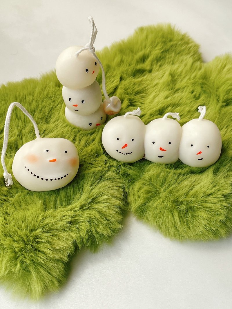 topiacandle聖誕禮物 雪人糰子香氛蠟燭 交換禮物 - 香氛蠟燭/燭台 - 蠟 白色