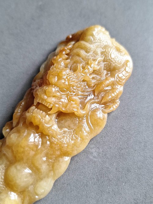 翡翠百貨 jade store 天然黃翡霸氣龍牌吊墜 | 天然緬甸翡翠玉器 | 龍吊墜