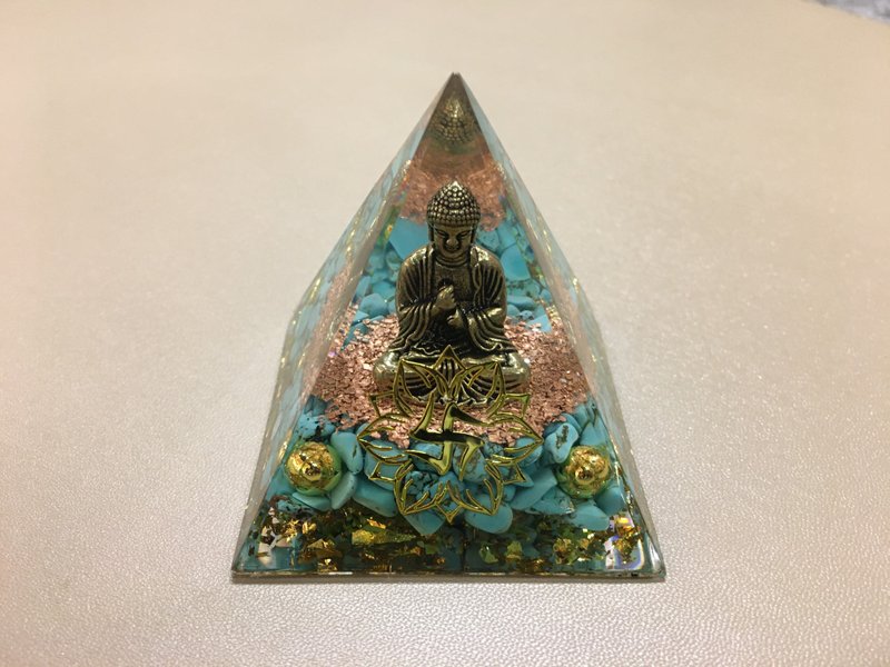 松石碎石釋迦牟尼佛能量塔 保平安 - 擺飾/家飾品 - 水晶 
