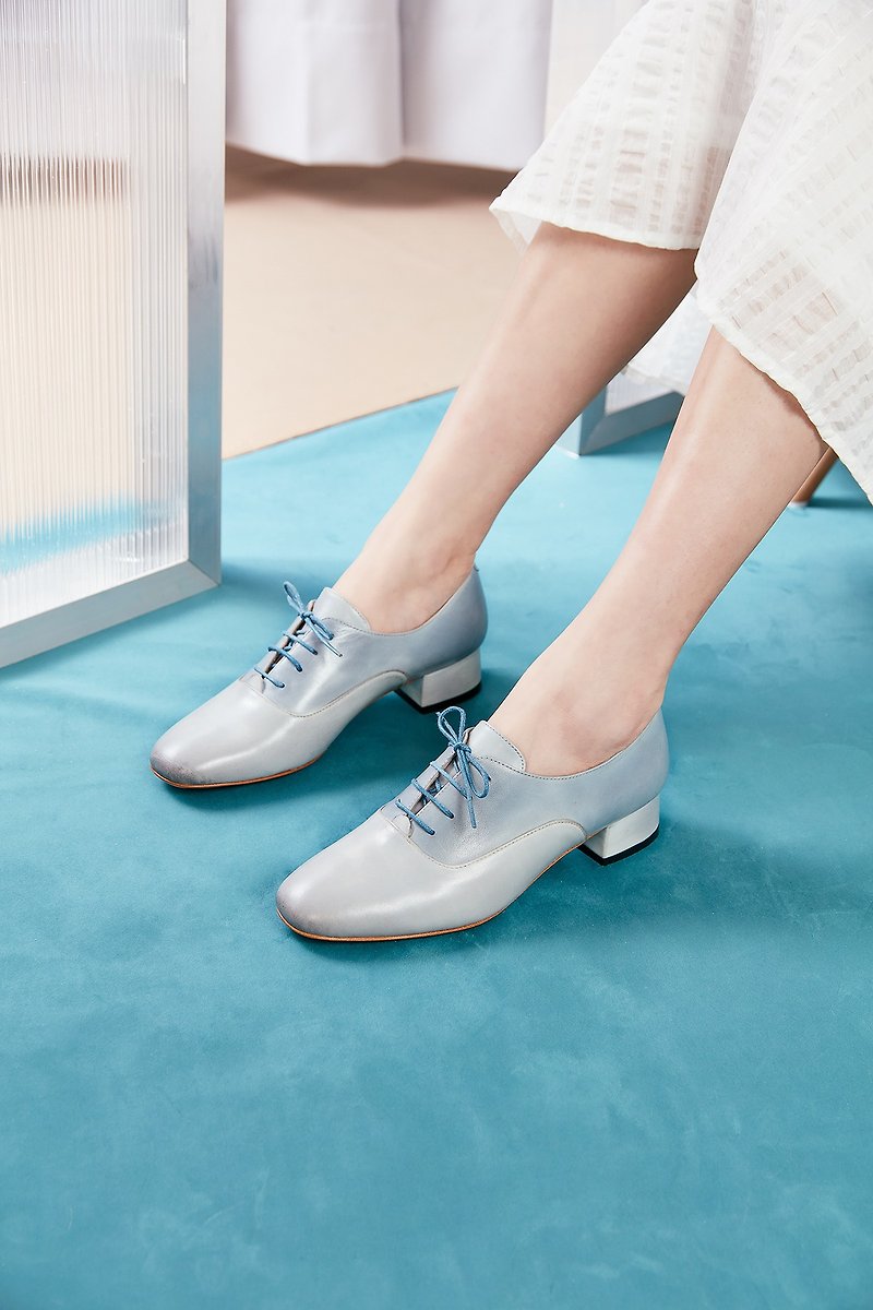 【Online Exclusive】3.4 Oxford Heels - Foggy White - รองเท้าอ็อกฟอร์ดผู้หญิง - หนังแท้ ขาว