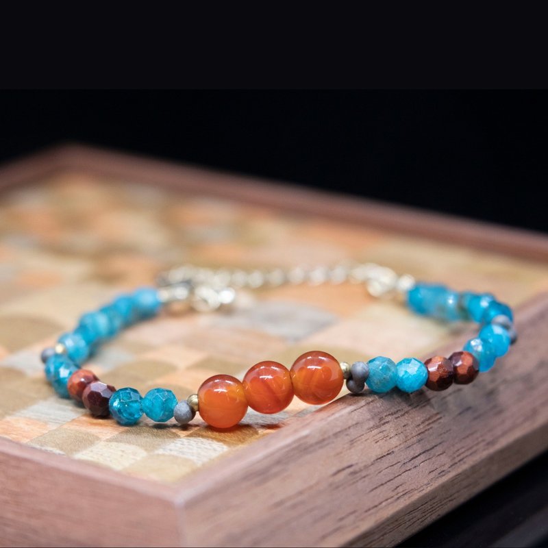 【Tibet Blue】Blue Apatite with Red Agate Bracelet - Bracelets - Crystal 