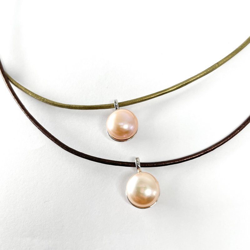 PJ. Single Pearl Necklace Leather Thread - Necklaces - Pearl 
