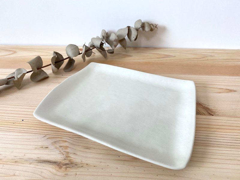 スクエアプレートホワイト - 皿・プレート - 陶器 ホワイト