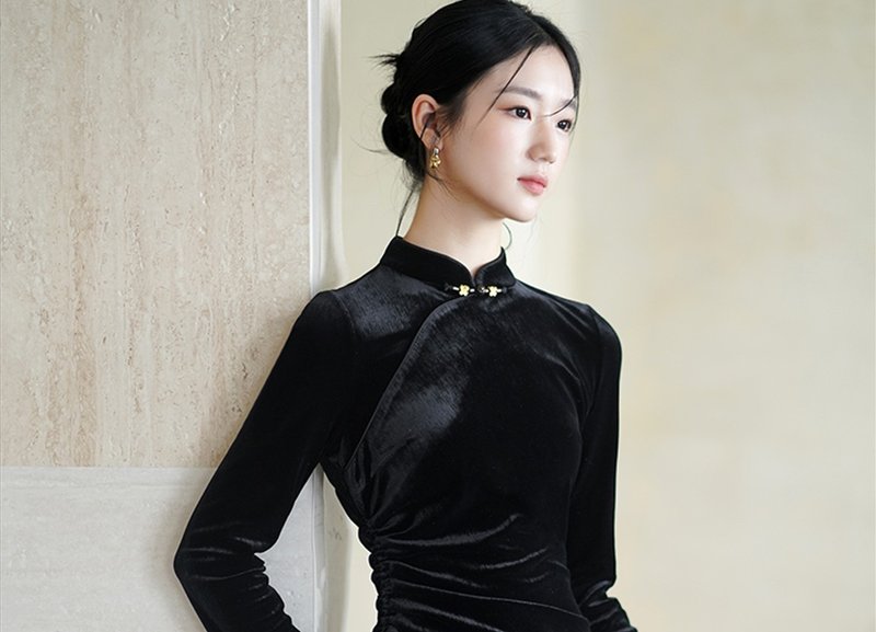 New Chinese retro Chinese style mink high-end black slim velvet dress - ชุดเดรส - ผ้าไหม สีดำ