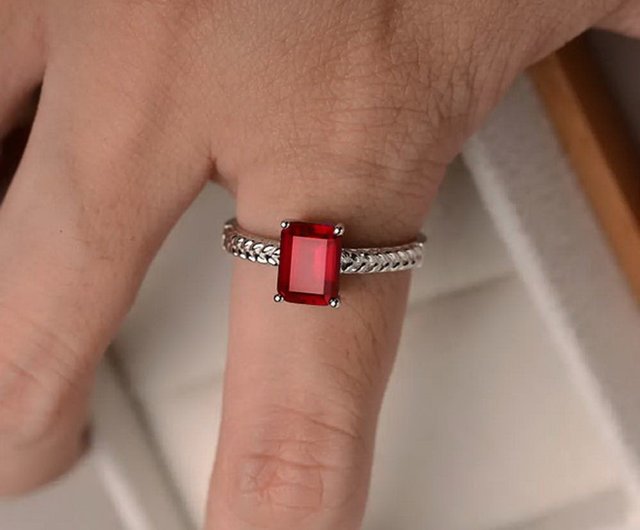 スクエアシルバーリング、レッドルビー宝石、9 x 7 mm、結婚指輪
