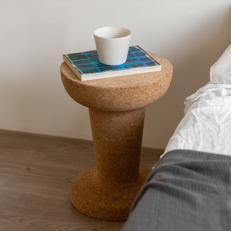 PUSHPIN Adult | 兩用軟木凳－邊桌 | 軟木 - 其他家具 - 軟木/水松木 卡其色