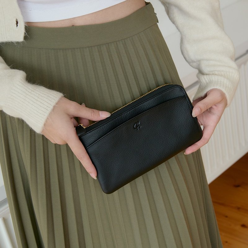 Doona (Black): Long wallet, zip wallet, soft cow leather, Slim,Compact - กระเป๋าสตางค์ - หนังแท้ สีดำ