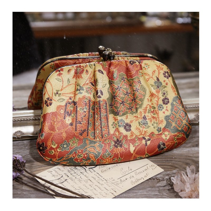 日本老件.昭和時期口金包.日式印花軟皮革手拿包.海軍藍內襯.古著 - 手拿包 - 其他材質 