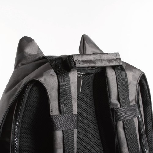 新品未使用ブラックカモフラライノ(L)＿バックパック ブラックリュック