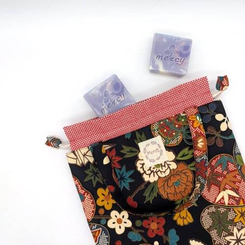 Mercy Soap手工皂專賣店 一縷花香束口袋沐浴禮盒