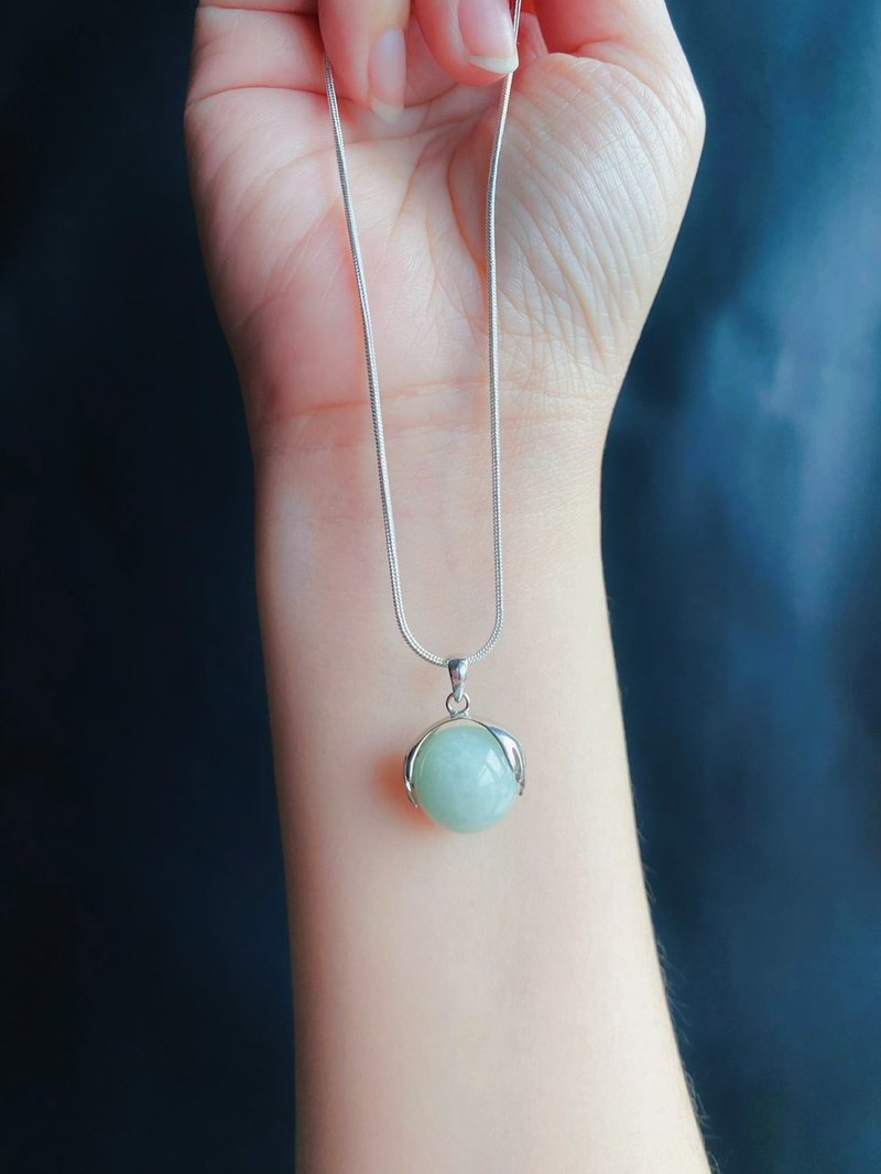 Natural Burmese Jade Green Jade Palm Bead Necklace Pendant Jade Pendant Birthday Gift Gift - Necklaces - Jade Green