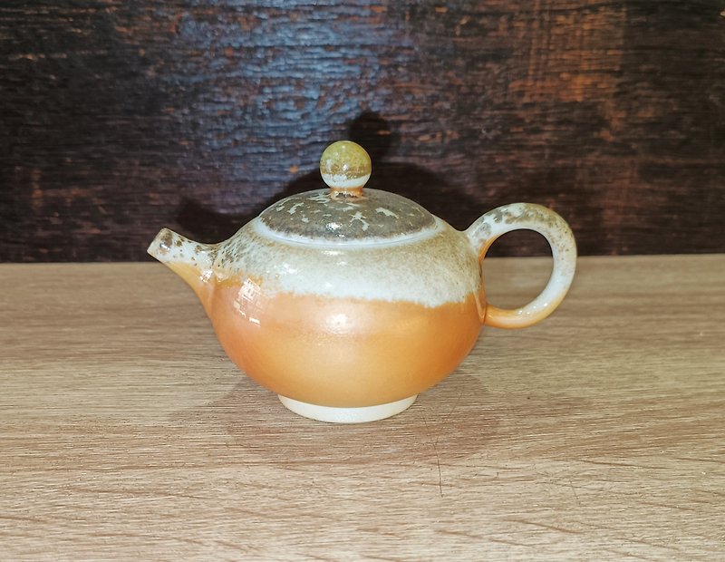 Firewood White Jade Teapot - Yingge Li Wenrui - Teapots & Teacups - Pottery 