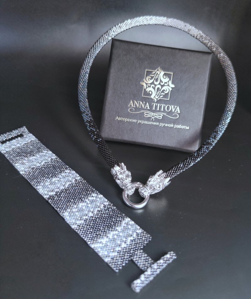 Steel Dragon Bead Harness - 項鍊 - 琉璃 黑色