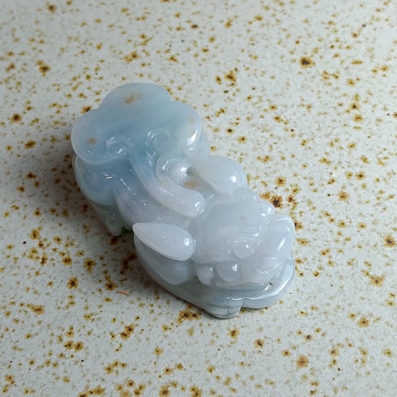 J0125天然翡翠A貨 . 冰糯藍綠撒金如意貔貅.健康富有.掛飾. - 擺飾/家飾品 - 玉石 