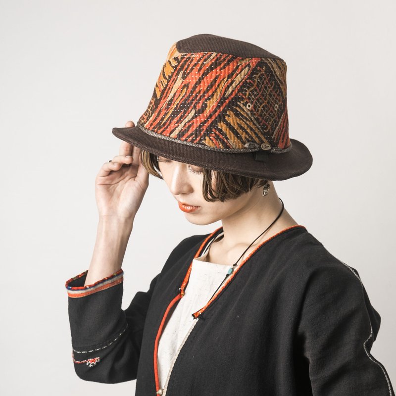 A hat inspired by lightning Indian RalliQuilt Japanese silk kimono OshimaTsumugi - Hats & Caps - Cotton & Hemp Brown