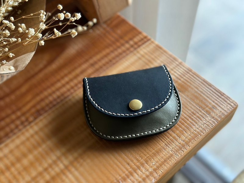 【Mini5】hand-stitched coin purse (black and green) - Coin Purses - Genuine Leather 