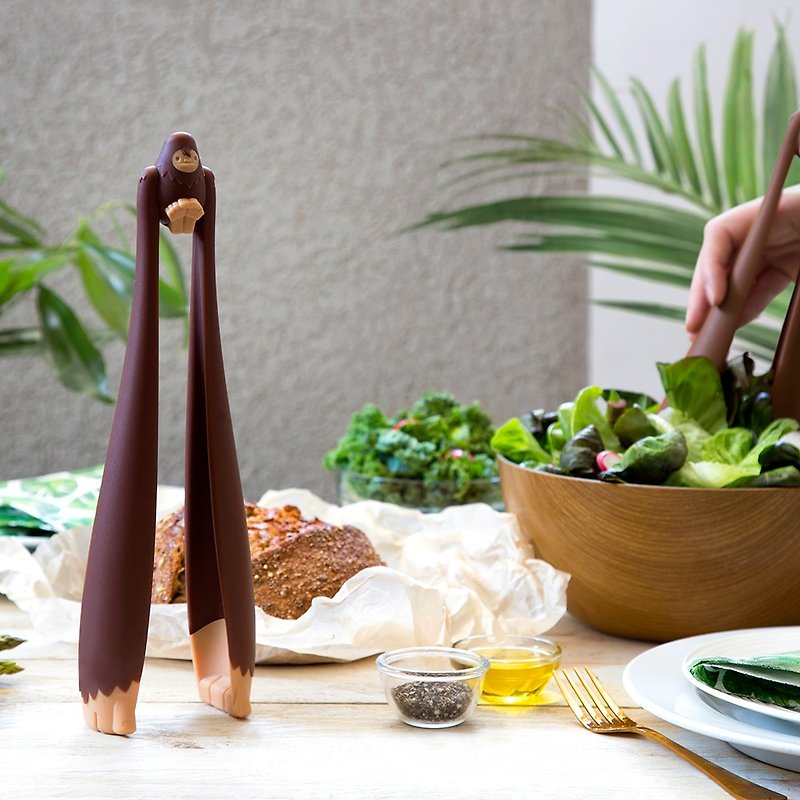 OTOTO Bigfoot Salad Clip - Cutlery & Flatware - Plastic Brown