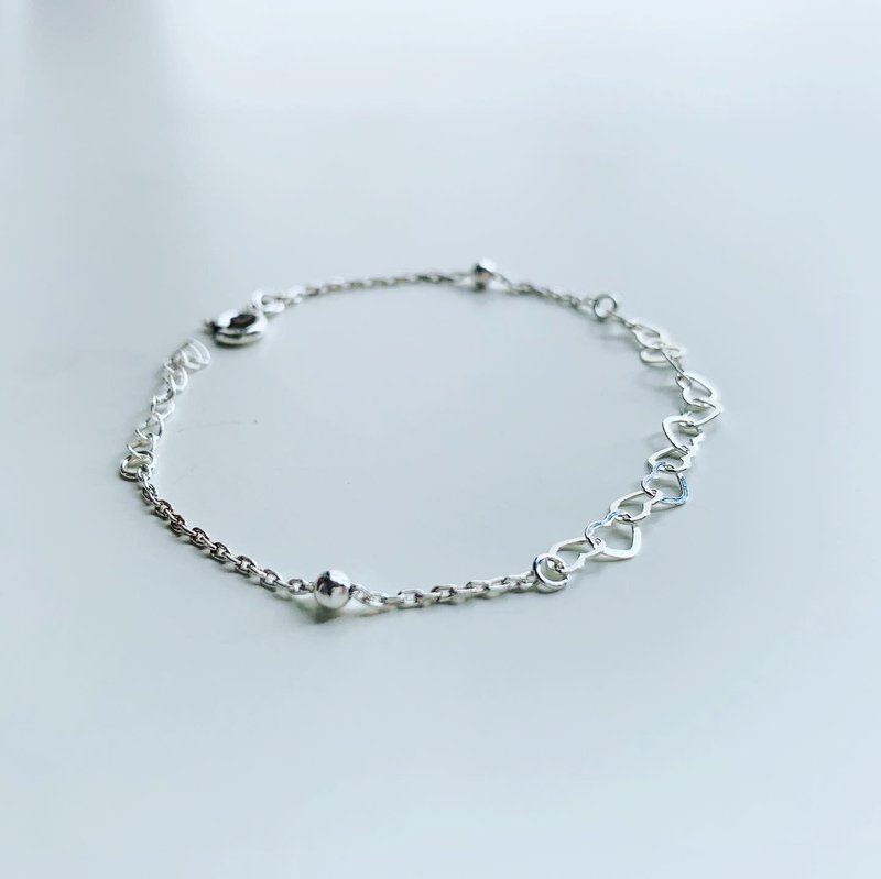 925 sterling silver / our zero distance • heart to heart bracelet - สร้อยข้อมือ - เงินแท้ สีเงิน