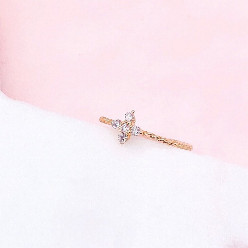 Aru Light Jewelry Micro Jewelry 18k Yellow Gold Braided Diamond Ring 10 Point Diamond - แหวนทั่วไป - เพชร สีทอง