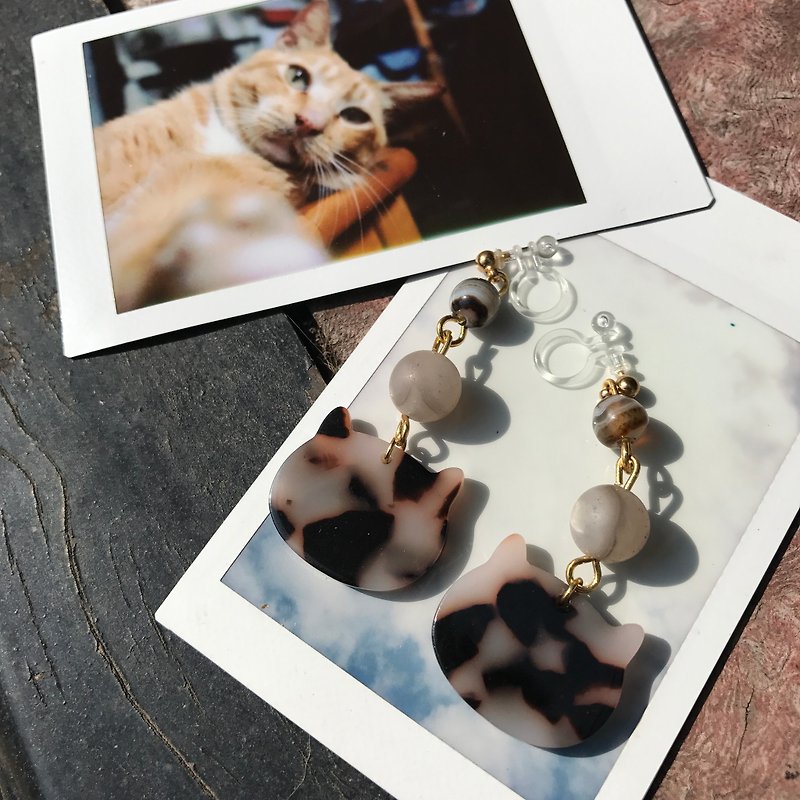 [Lost and find] natural stone agate cat earrings ear clip - ต่างหู - เครื่องเพชรพลอย สีนำ้ตาล