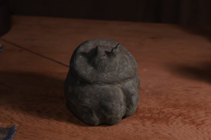 仰望三角龍 - 公仔/玩偶 - 陶 綠色