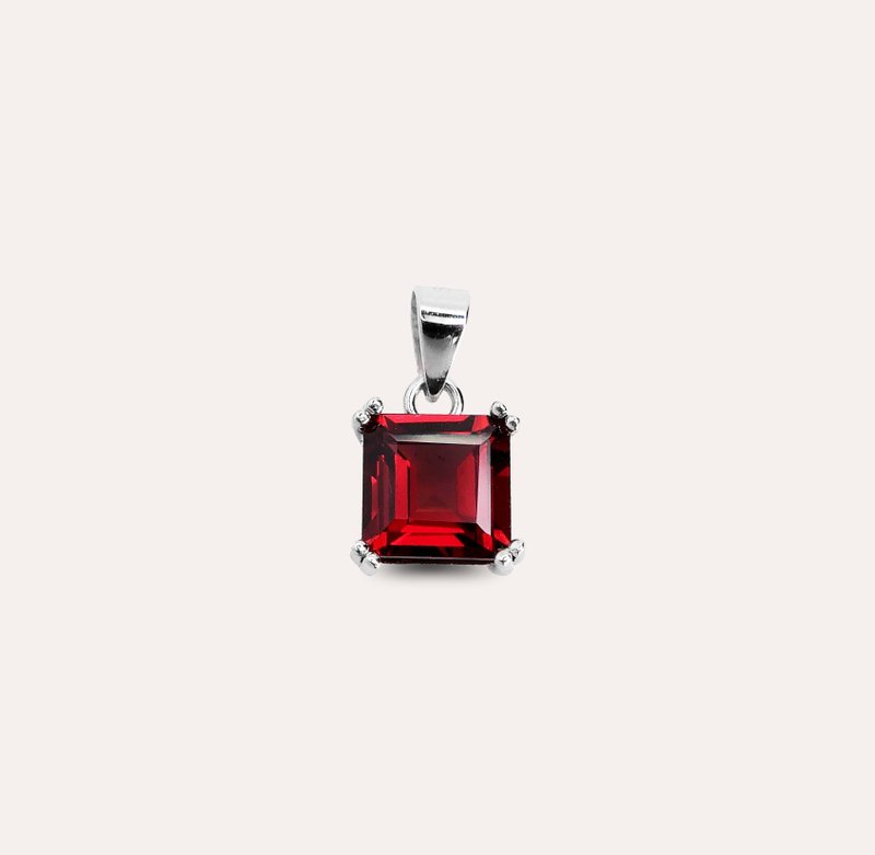 安珠 石榴石 紅色 方形 7mm 墜子 經典系列 Square P 寶石銀飾 A - 項鍊 - 銀 紅色