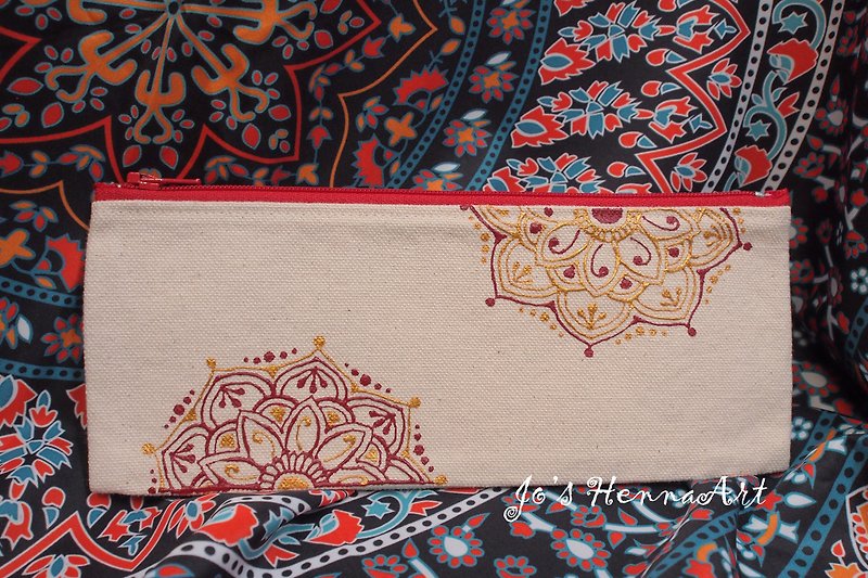Hand-painted canvas pencil case - Pencil Cases - Cotton & Hemp Khaki