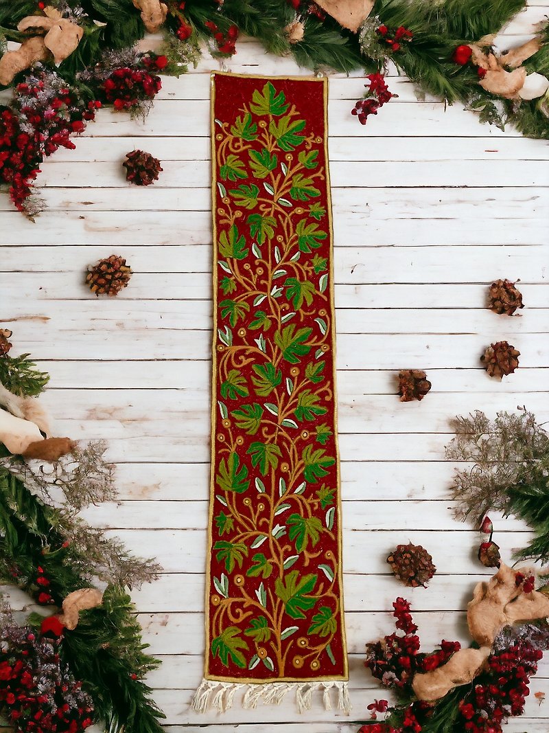 Indian Kashmir Hand Embroidered Small Wool Walkway Rug Wall Hanging 154x30 - Christmas Red - ของวางตกแต่ง - ผ้าไหม สีแดง