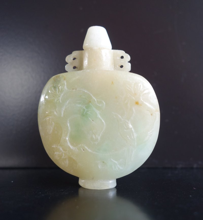 snuff bottle 清 老翡翠 冰種三彩鼻煙壺 緬甸 花卉鳥圖案 擺件 - 擺飾/家飾品 - 玉石 多色