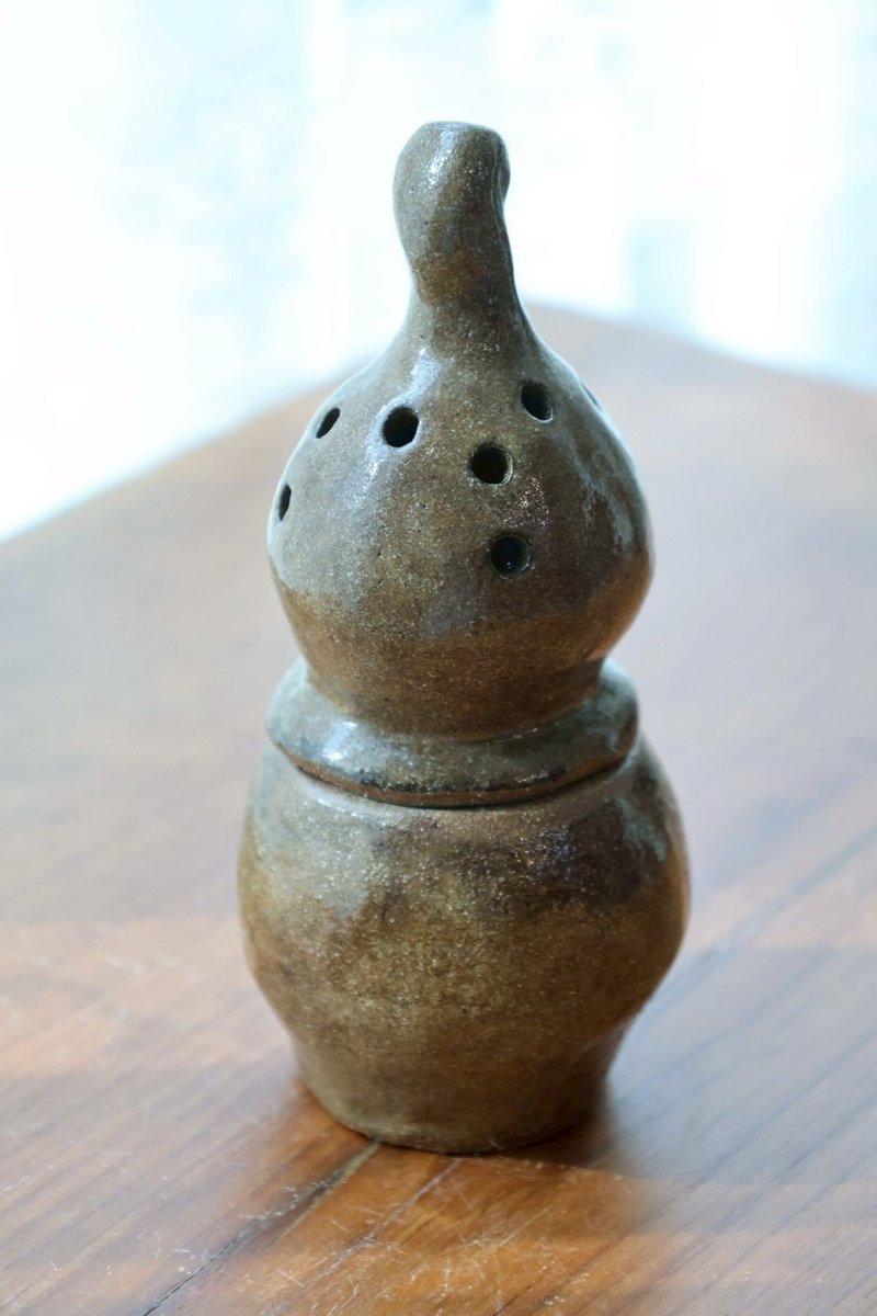 【喬遷禮物】葫蘆香爐薰香氛香氣療 - 香氛/精油/擴香 - 陶 咖啡色