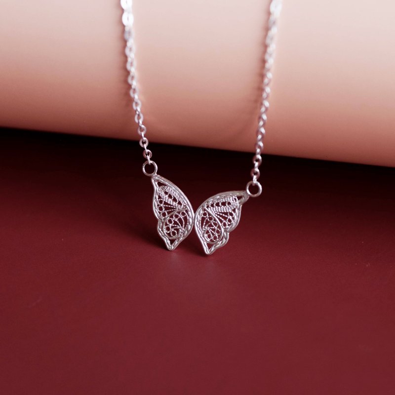 Handmade Butterfly Necklace Silver Filigree AG999 | Jewelry Art Studio - สร้อยคอ - เงิน สีเงิน