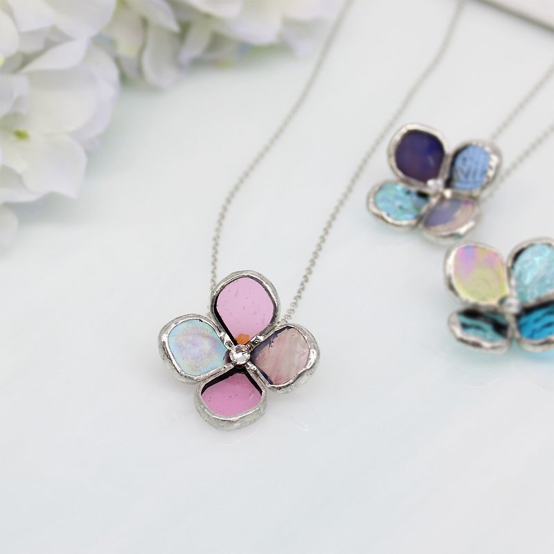 Stained glass necklace [Hydrangea flower lover] Pink - Necklaces - Glass Pink