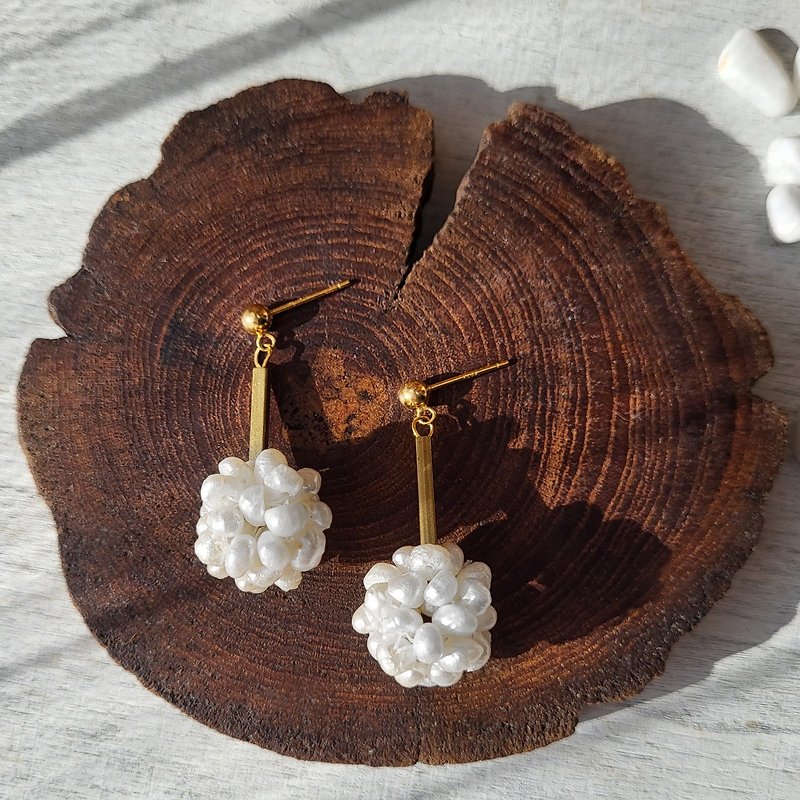 Popcorn Freshwater Pearl Dangle Vintage Earrings Earpin Clip-On Graduation Gift - ต่างหู - ไข่มุก ขาว
