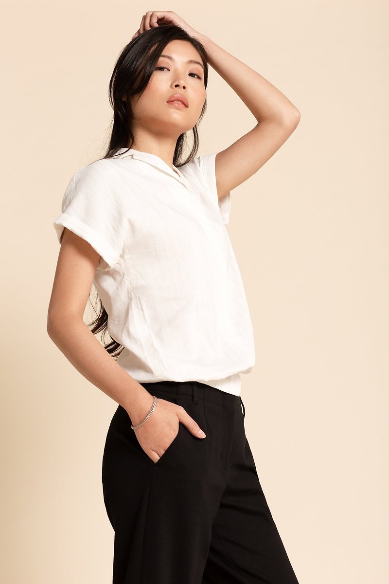 休閒寬鬆V領短袖襯衫 V-neck Shirt - 白色 香港品牌 環保時尚 - 女襯衫 - 棉．麻 白色
