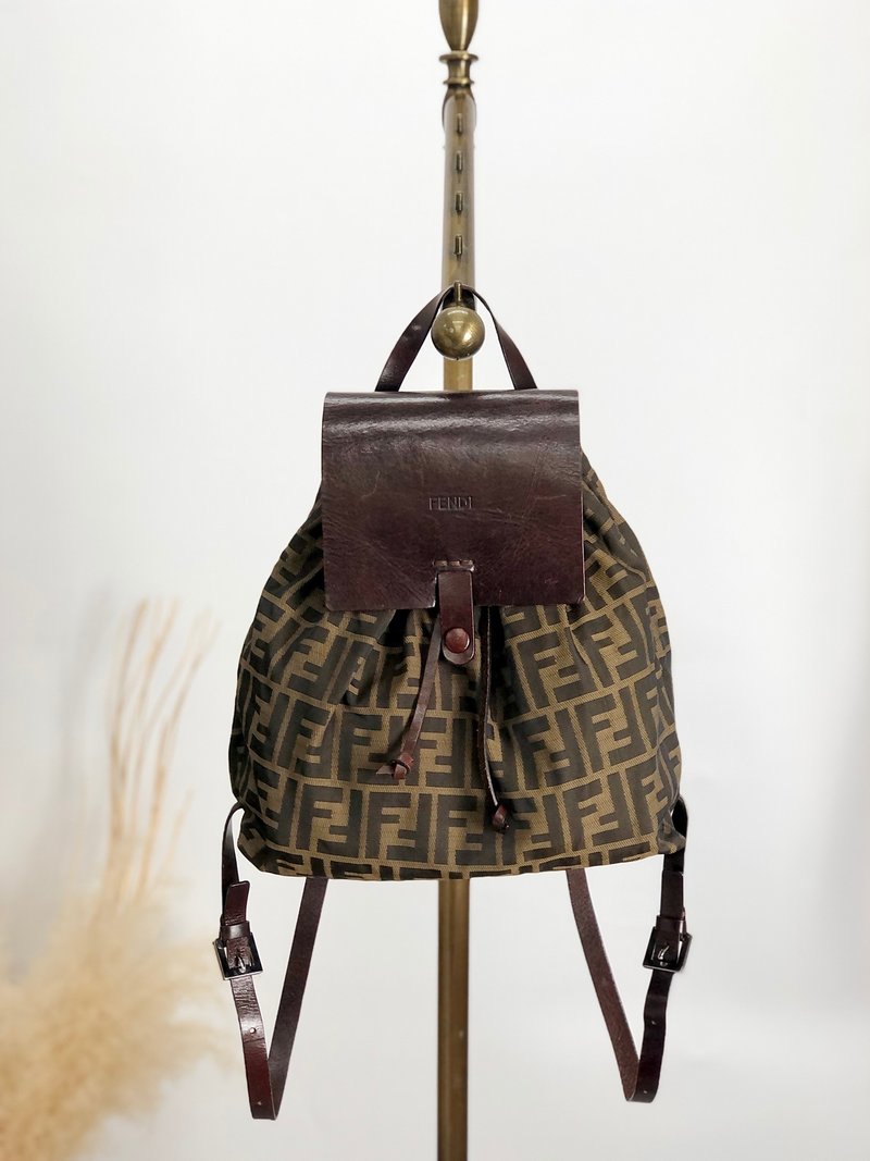 [Direct from Japan, branded used bag] FENDI ZUCCA backpack , Brown jacquard leather, vintage aszbe7 - Backpacks - Cotton & Hemp Brown